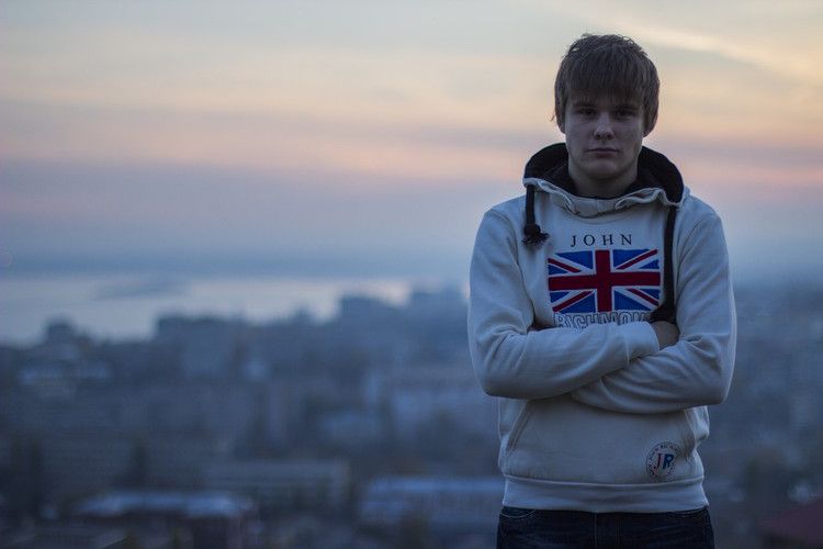 H1GH рэпер